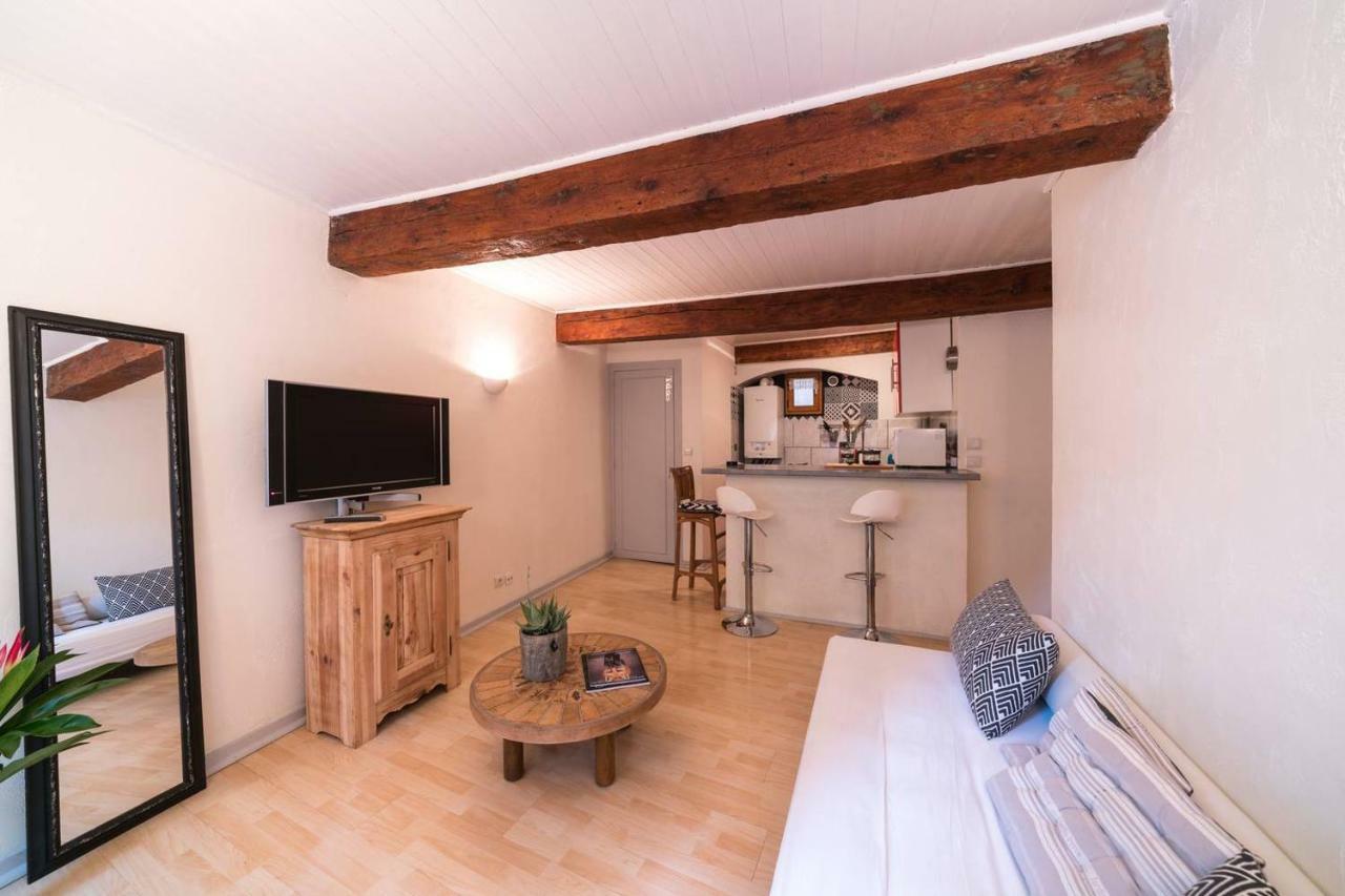 Annecy High Gardens Apartamento Exterior foto